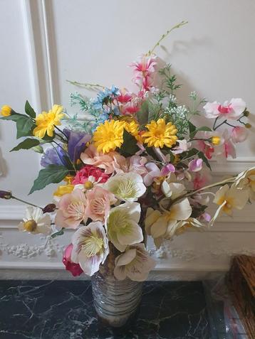 Mooi boeket zijde bloemen, Enlèvement ou Envoi, Comme neuf