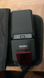 Vends flash electronic Sigma, TV, Hi-fi & Vidéo, Photo | Flash, Comme neuf, Sigma, Inclinable