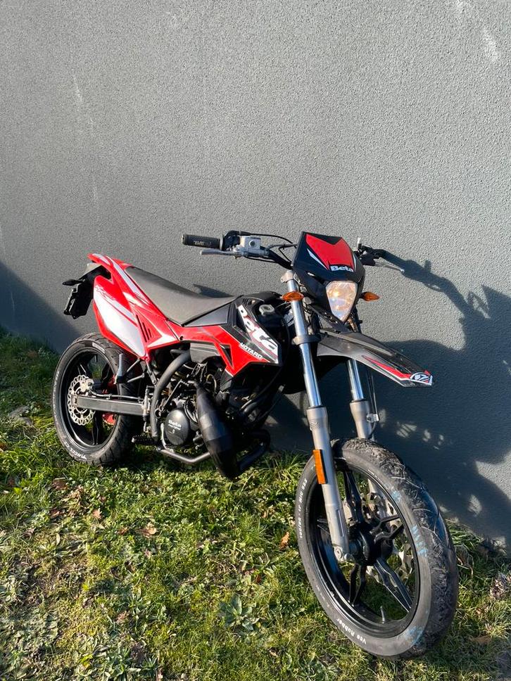 Beta rr 50, Fietsen en Brommers, Brommers | Crossbrommers, Zo goed als nieuw, Overige merken, Ophalen of Verzenden