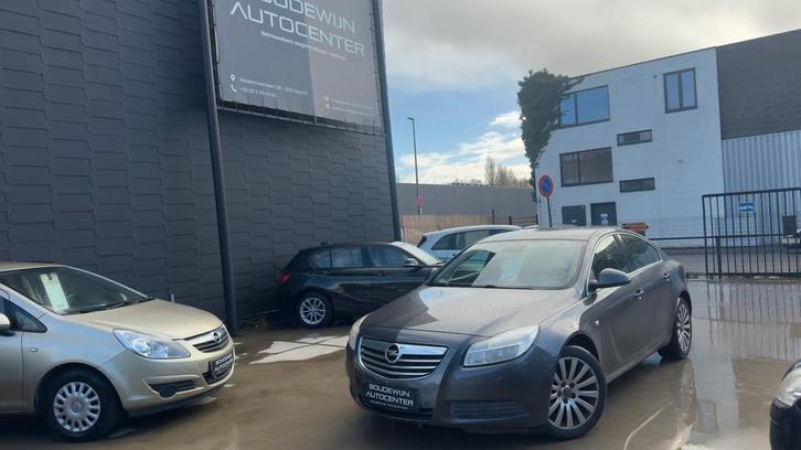Opel Insignia 1.8Benzine 2010/Airco,Cruise Controle,Sensoren, Auto's, Opel, Bedrijf, Te koop, Insignia, ABS, Airbags, Airconditioning