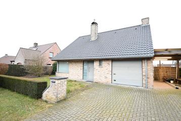 Huis te koop in Zwevezele, 3 slpks beschikbaar voor biedingen