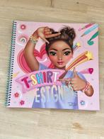 Boek topmodel T-shirt design, Kinderen en Baby's, Ophalen, Zo goed als nieuw