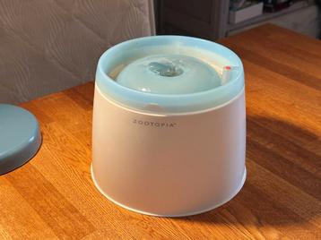 Drinkfonteinen voor katten of honden Zootopia beschikbaar voor biedingen