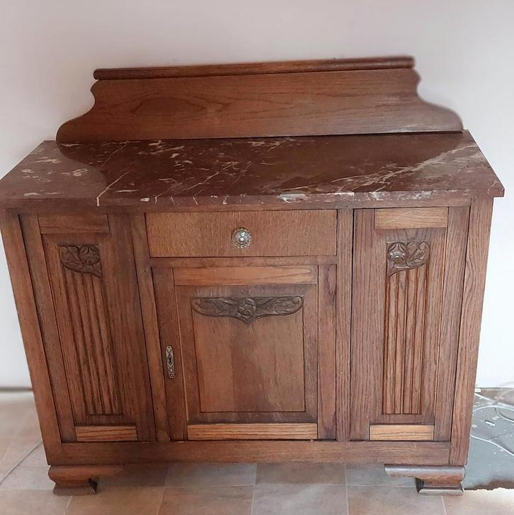 Oud kastje met marmer blad, Huis en Inrichting, Kasten | Dressoirs, Gebruikt, Ophalen