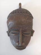 Pendentif : masque passeport Baoulé en bronze (Afrique), Verzenden