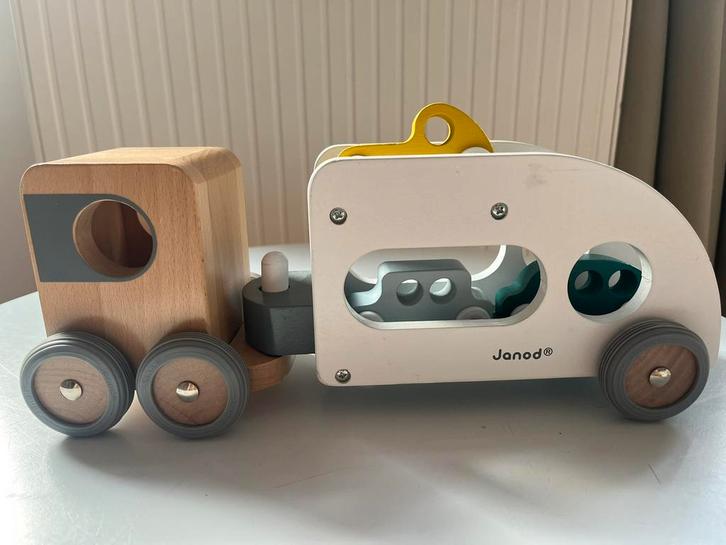 Camion convoyeur Janod, Enfants & Bébés, Jouets | Autre, Utilisé, Garçon ou Fille, Enlèvement
