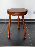 Krukje / melkstoeltje met gedraaide pootjes, Ophalen of Verzenden, Gebruikt, Hout
