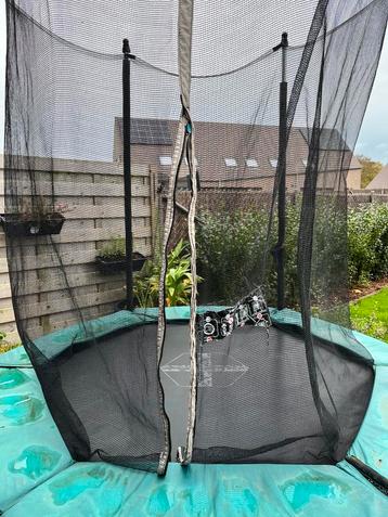 Trampoline Domyos disponible aux enchères