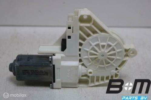 Raammotor rechtsvoor Audi A5 8T 8T0959802B, Auto-onderdelen, Interieur en Bekleding, Gebruikt