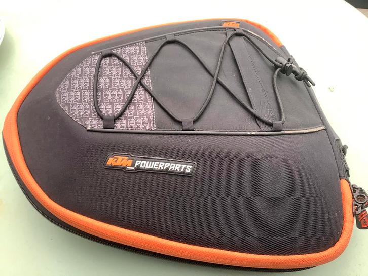 KTM Rear Bag, Auto-onderdelen, Motor en Toebehoren, Gebruikt, Ophalen