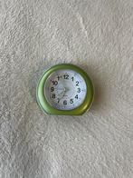 Vintage groene wekker – retro look, Elektronische apparatuur, Wekkers, Ophalen of Verzenden, Zo goed als nieuw, Analoog