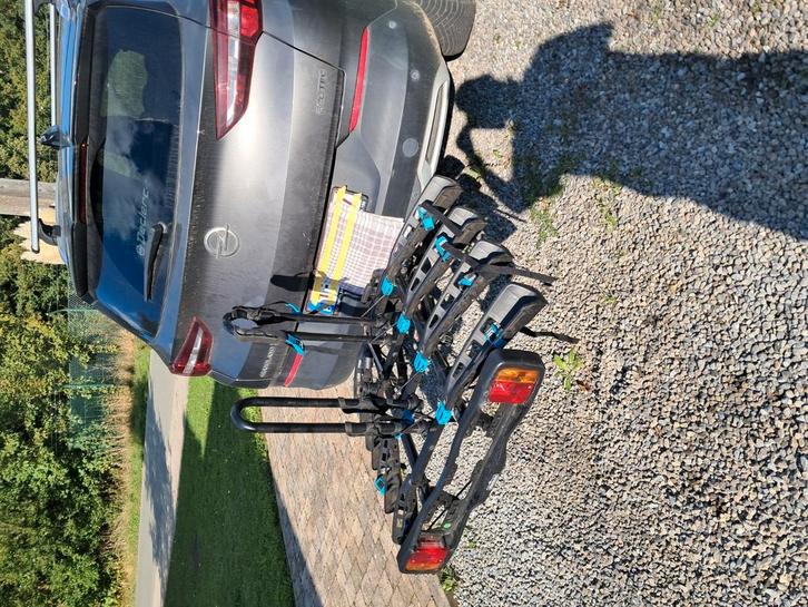 Porte vélo (4 vélos), Auto diversen, Fietsendragers, Zo goed als nieuw, Trekhaakdrager, 3 fietsen of meer, Ophalen