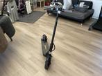 Step te koop, Fietsen en Brommers, Steps, Ophalen, Zo goed als nieuw, Elektrische step (E-scooter), Denver