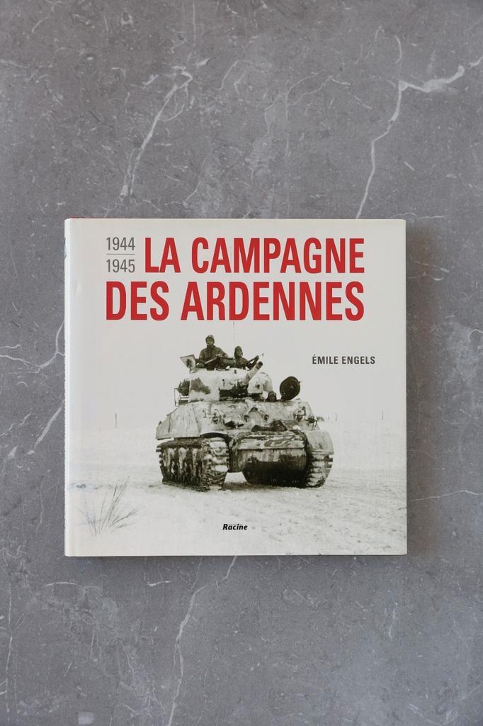 La campagne des Ardennes 1944 - 1945, Boeken, Oorlog en Militair, Gelezen, Overige onderwerpen, Tweede Wereldoorlog, Ophalen of Verzenden