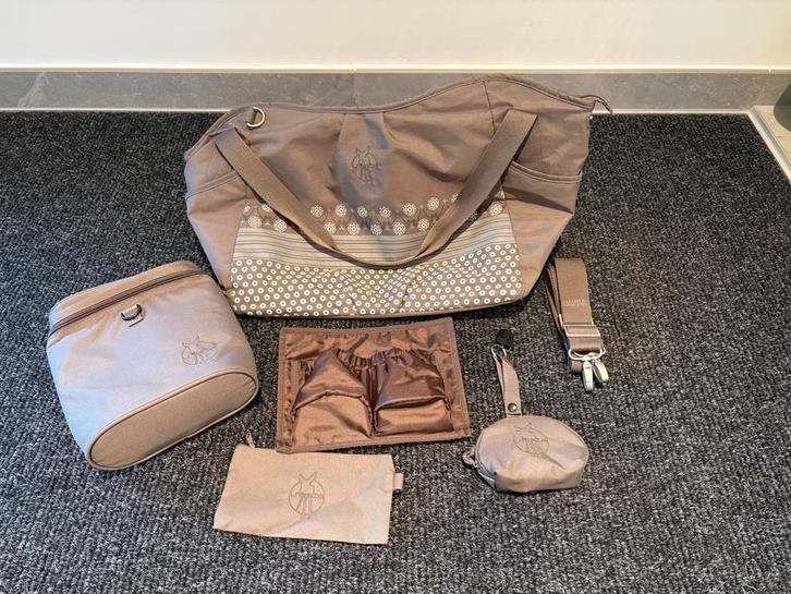 Lässig verzorgingstas met veel opbergvakjes, Kinderen en Baby's, Luiertassen, Zo goed als nieuw, Ophalen