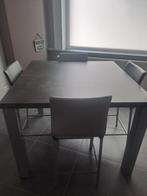 Table  haute grise béton + 4 chaises, Comme neuf, Enlèvement