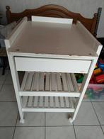 Table d'allaitement Troll, Enlèvement