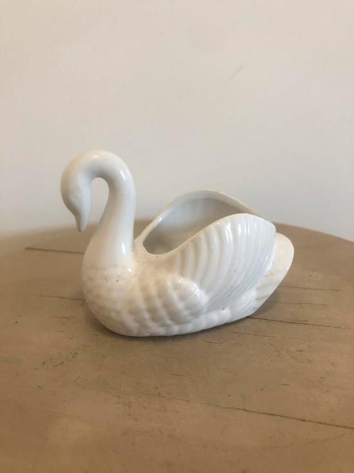 Beeldje • zwaan • aardewerk • decoratie, Antiek en Kunst, Antiek | Keramiek en Aardewerk, Ophalen