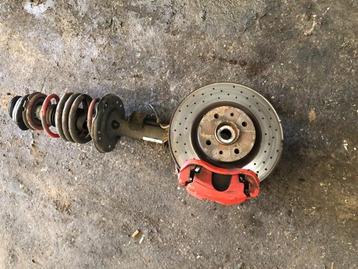 Schokdemperpoot links-voor van een Fiat 500 Abarth beschikbaar voor biedingen