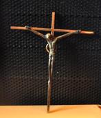 crucifix mural en laiton et bronze (n1), Antiquités & Art, Antiquités | Objets religieux, Enlèvement ou Envoi
