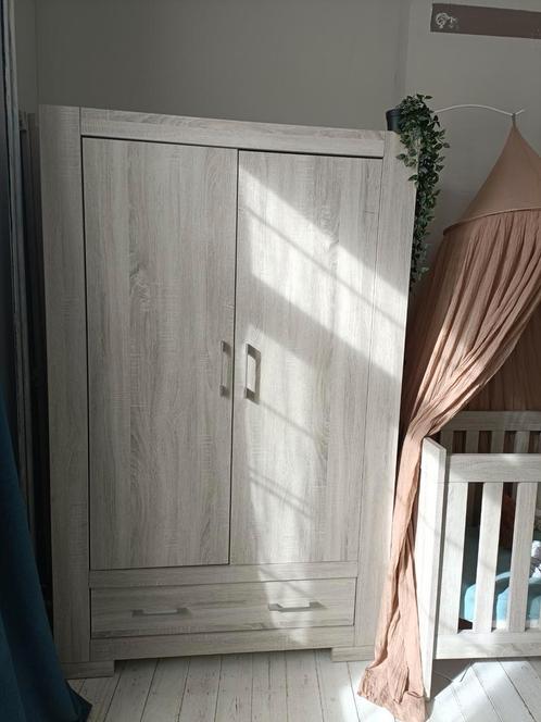 Kinderkamer uitstekende staat inclusief matras etc, Kinderen en Baby's, Kinderkamer | Complete kinderkamers, Zo goed als nieuw