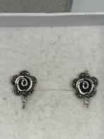 Zilveren oorbellen ( zilver 925 ), Nieuw, Ophalen of Verzenden, Met edelsteen, Knopjes of Stekers