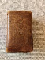 Misboek en Vesperale uit 1952 met lederen etui, Ophalen