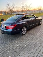 Mercedes E200 1.8 benzine 165000 blue efficien, Auto's, Mercedes-Benz, Automaat, Euro 5, Achterwielaandrijving, Zwart