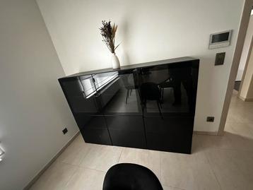 Vitrine en 3 parties + meuble tv a vendre beschikbaar voor biedingen