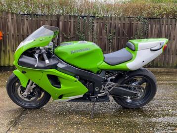 kawasaki zx7r bj.2000 beschikbaar voor biedingen