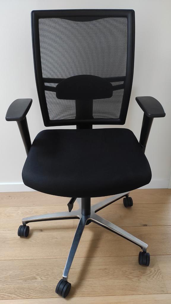 Bureaustoel Spindl Two, Huis en Inrichting, Bureaustoelen, Zo goed als nieuw, Bureaustoel, Zwart, Ophalen