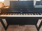 Roland HP307 (uitstekende staat + bankje), Muziek en Instrumenten, Ophalen, Zo goed als nieuw, Piano