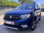 Dacia Sandero Stepway 0.9TCe Stepway Plus LED/GPS/SENSOR, Auto's, 898 cc, Lederen bekleding, 65 kW, Blauw