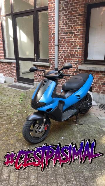 Gilera runner 70cc, Fietsen en Brommers, Ophalen of Verzenden, Zo goed als nieuw, Elektrisch