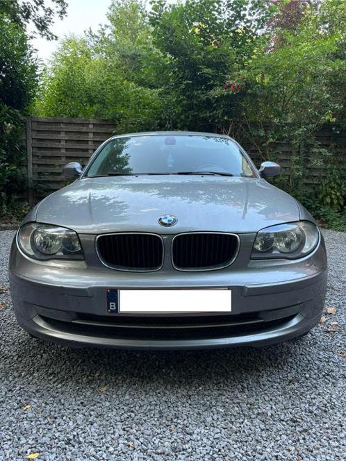 BMW Série 1 116d – 2009 – 286 000 km – Roule très bien, Auto's, BMW, Particulier, 1 Reeks, ABS, Airbags, Airconditioning, Centrale vergrendeling