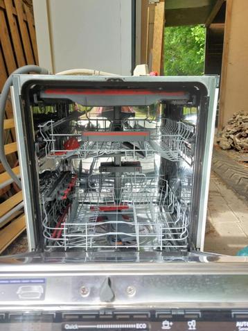 Lave vaisselle, Electroménager, Enlèvement, Comme neuf, Encastré