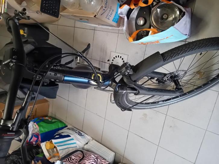 Mooie electriche fiets ,merk giant ,met riem, Fietsen en Brommers, Elektrische fietsen, Zo goed als nieuw, Giant, Ophalen