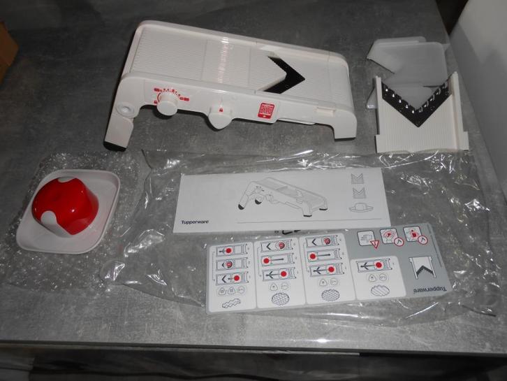 Mandoline Tupperware neuve, Huis en Inrichting, Keuken | Tupperware, Nieuw, Bus of Trommel, Ophalen