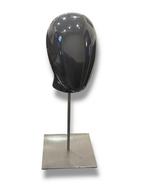 Statue tête mannequin sur socle, Enlèvement ou Envoi