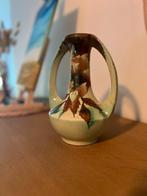 Magnifique vase fabriqué en Belgique, avec motif automnal, Antiquités & Art, Enlèvement ou Envoi