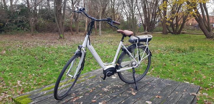 Elektrische fiets Batavus Bosch Middenmotor, Fietsen en Brommers, Elektrische fietsen, Batavus, Ophalen