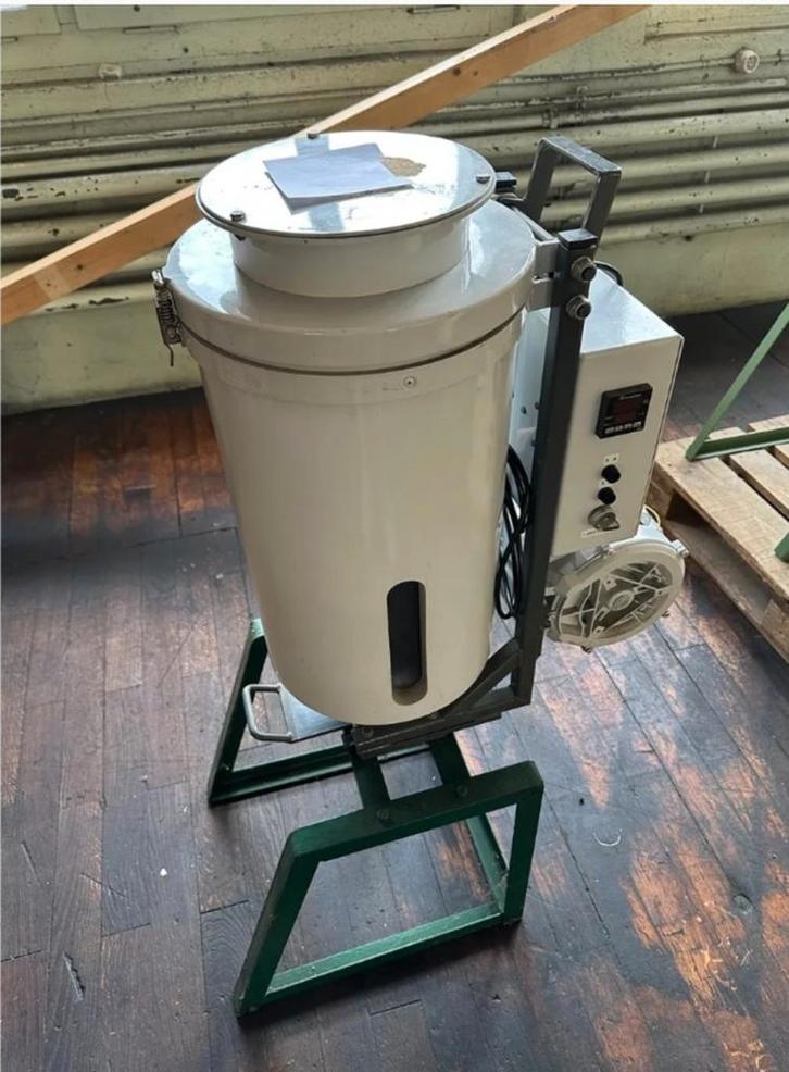 Lot machines industrielles – séchoir, anodisation, perçage,, Bricolage & Construction, Outillage | Foreuses, Enlèvement ou Envoi