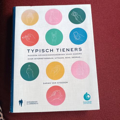 Sarah Van Gysegem - Typisch tieners, Boeken, Politiek en Maatschappij, Zo goed als nieuw, Ophalen of Verzenden