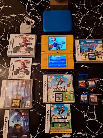 Nintendo DS XL-console + games + oplader + hoesje!  beschikbaar voor biedingen