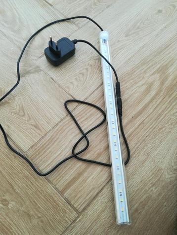 Lamp voor aquarium  beschikbaar voor biedingen