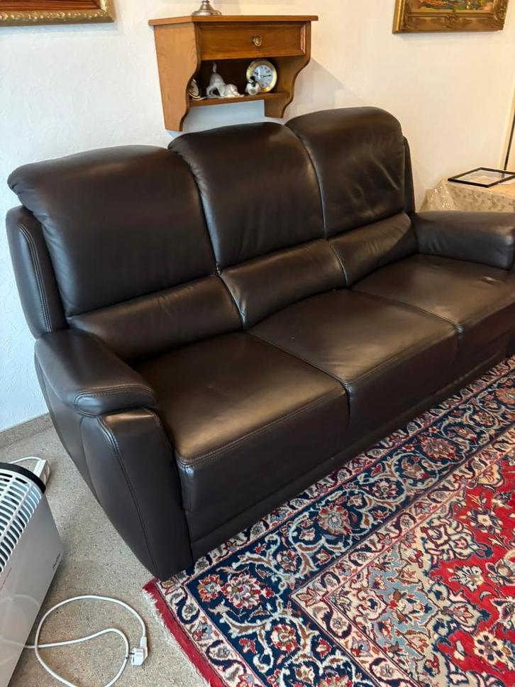 LEREN DRIEZIT ZWART LEDER zeer comfortabel, Huis en Inrichting, Zetels | Complete zithoeken, Zo goed als nieuw, Ophalen