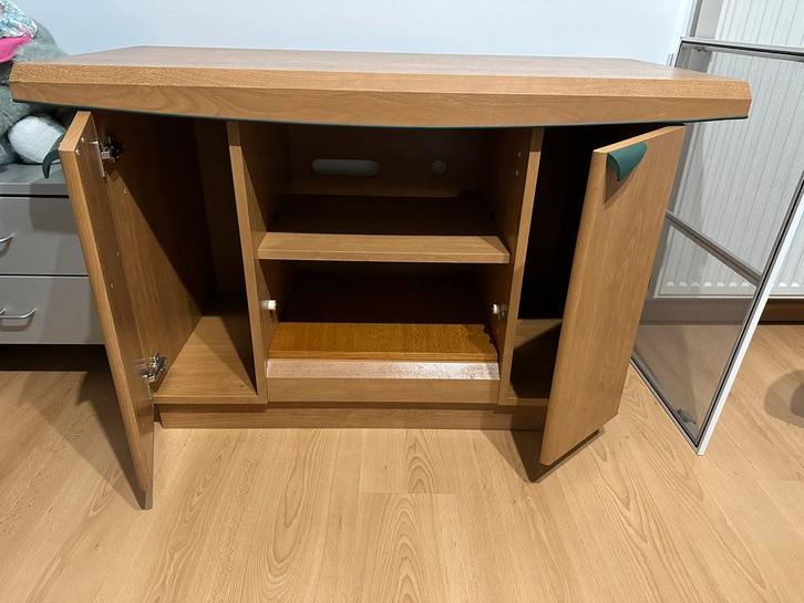 Gratis Leefruimte, Dressoir, Tv meubel en tafel in beuk, Huis en Inrichting, Kasten | Dressoirs, Gebruikt, Met lade(s), Met deur(en)