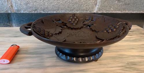 Handgesneden Zwarte Woud schaaltje met muziekdoos, Antiek en Kunst, Curiosa en Brocante, Ophalen