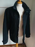 Warme herenvest, Enlèvement