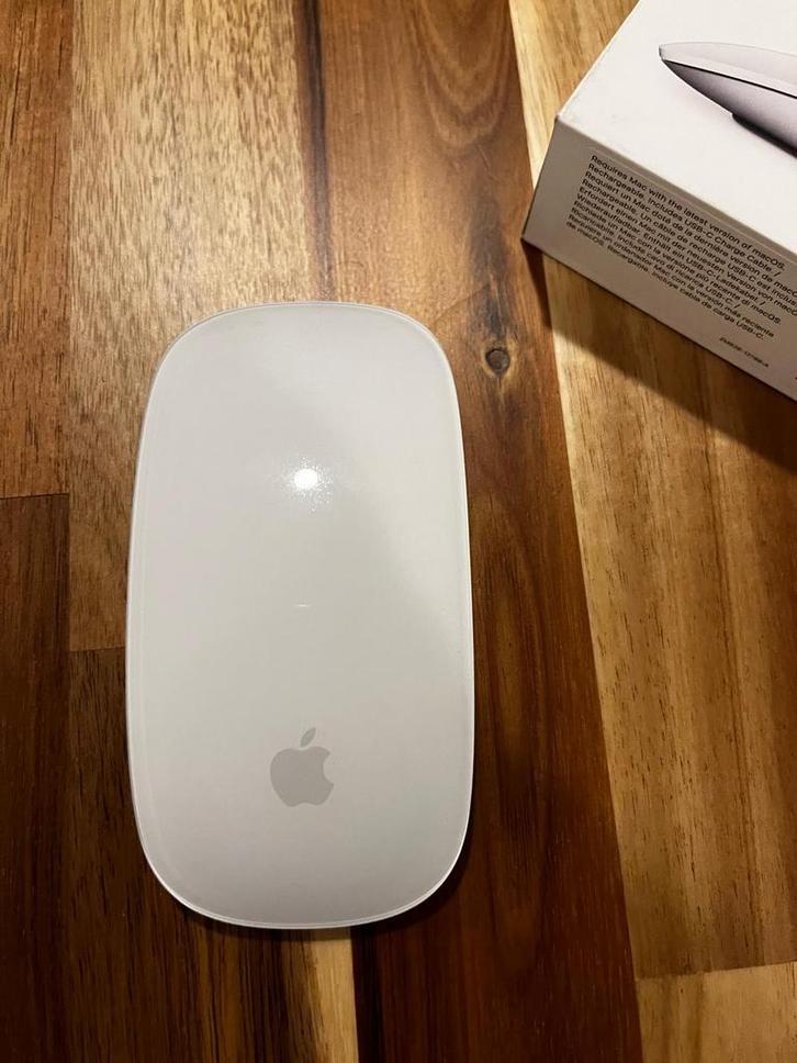 Apple Magic Mouse (utilisée moins de 5 fois), Informatique & Logiciels, Souris, Sans fil, Enlèvement